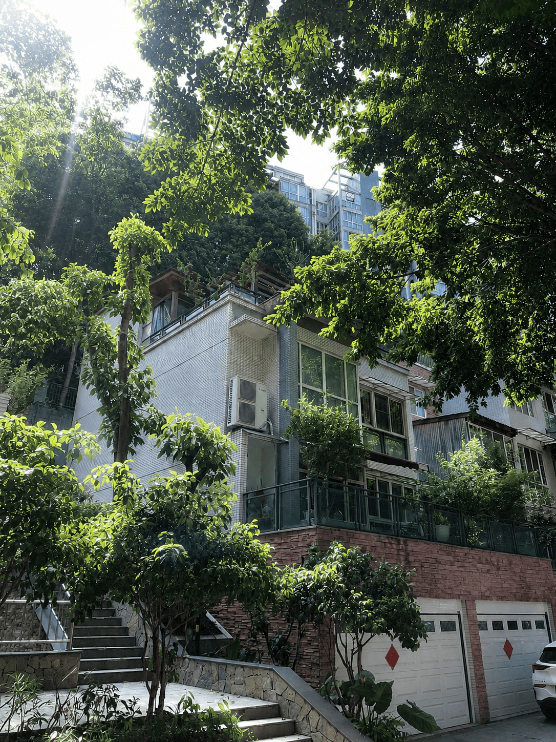 辽源岛居岁月从容升级：小小岛老别墅加装蒂升悦行款电梯
